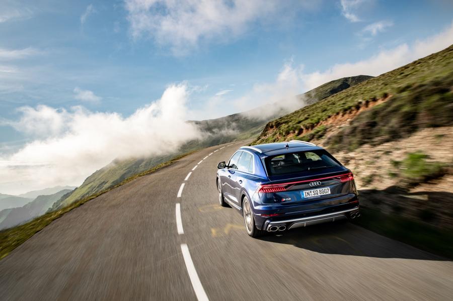  Audi SQ8 TDI 2019 года  (WW) (фото 32 из 79)